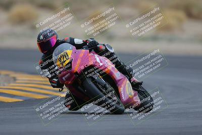 media/Jan-14-2023-SoCal Trackdays (Sat) [[497694156f]]/Turn 16 (210pm)/